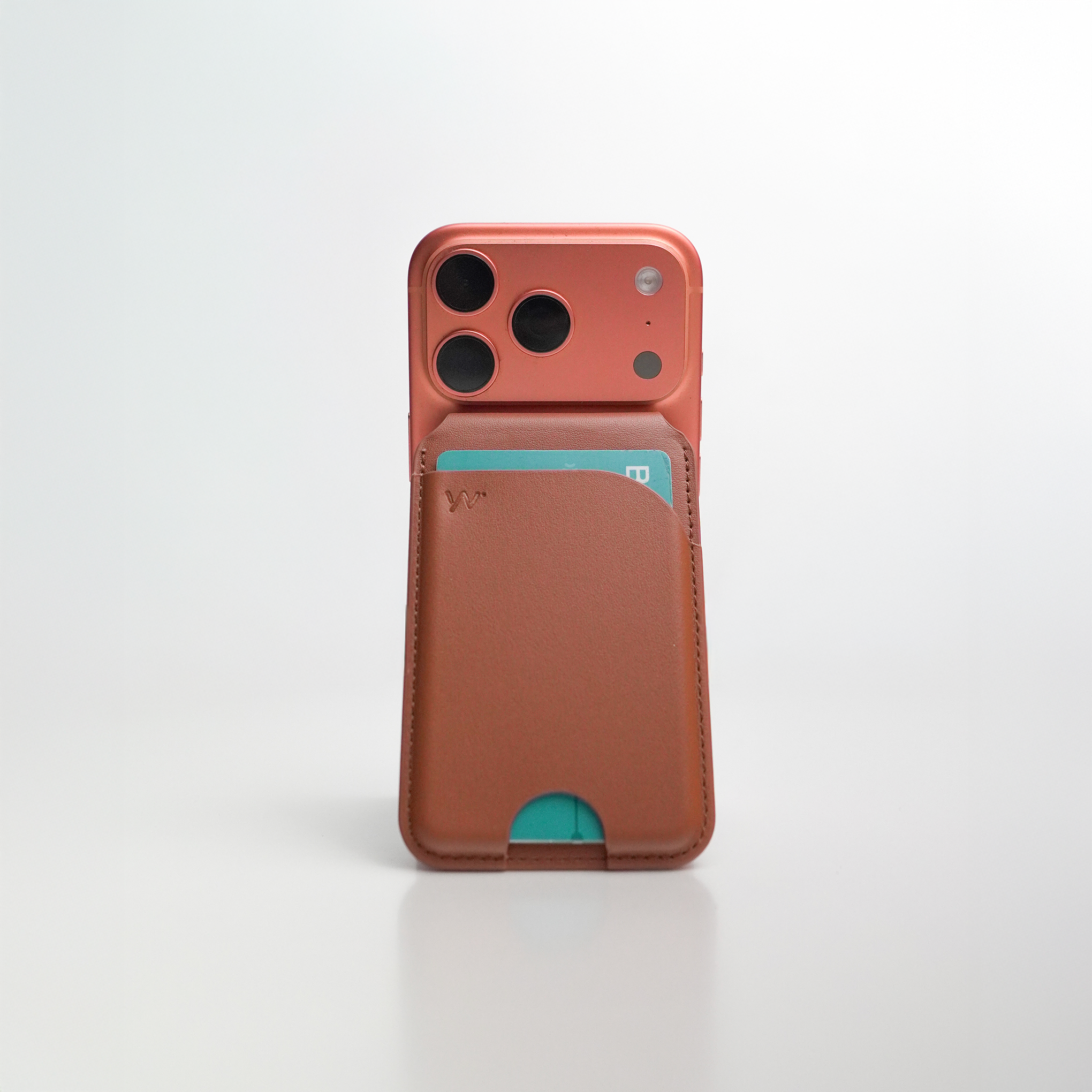 OWNCASE Wallet MagSafe | Carga hasta 6 tarjetas.