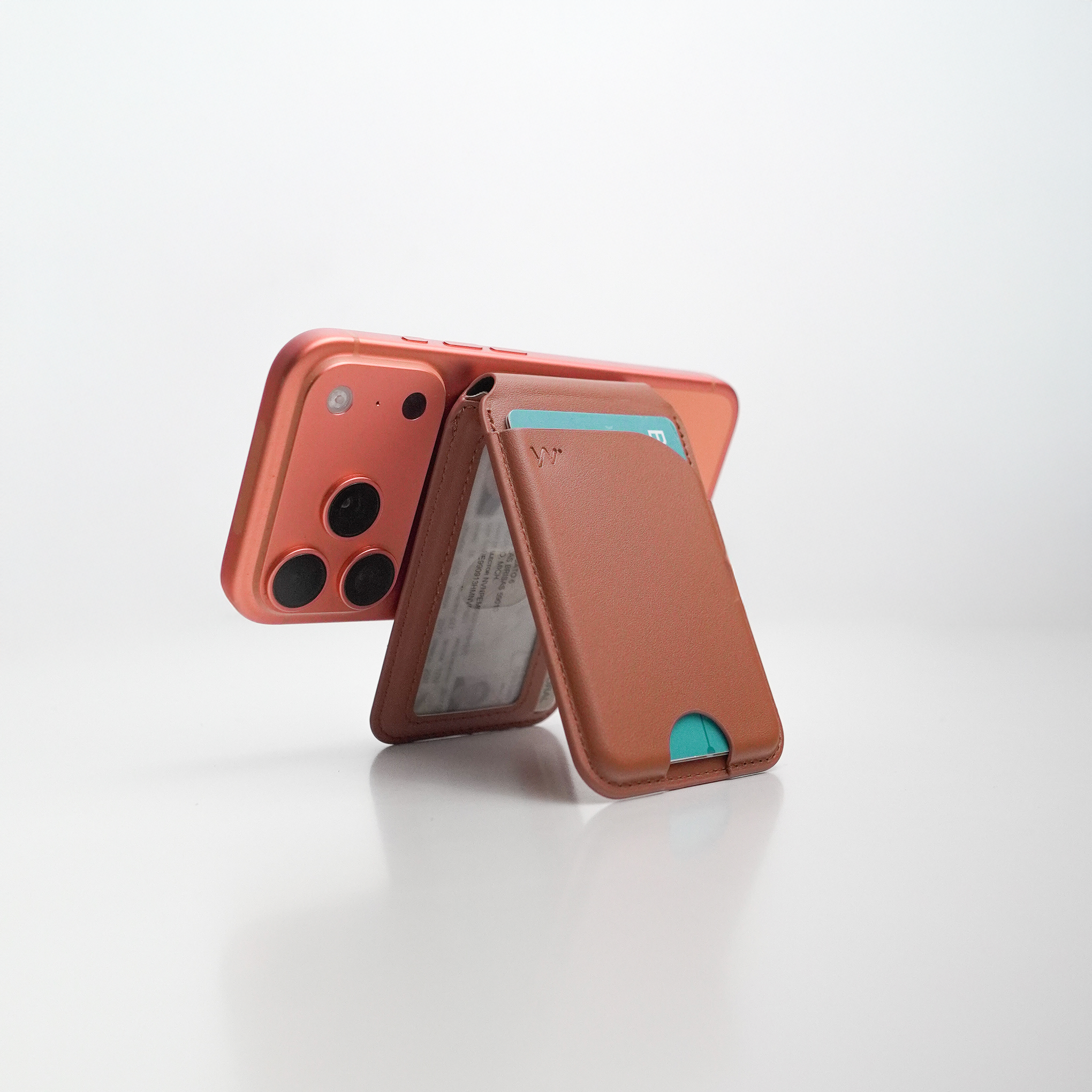 OWNCASE Wallet MagSafe | Carga hasta 6 tarjetas.