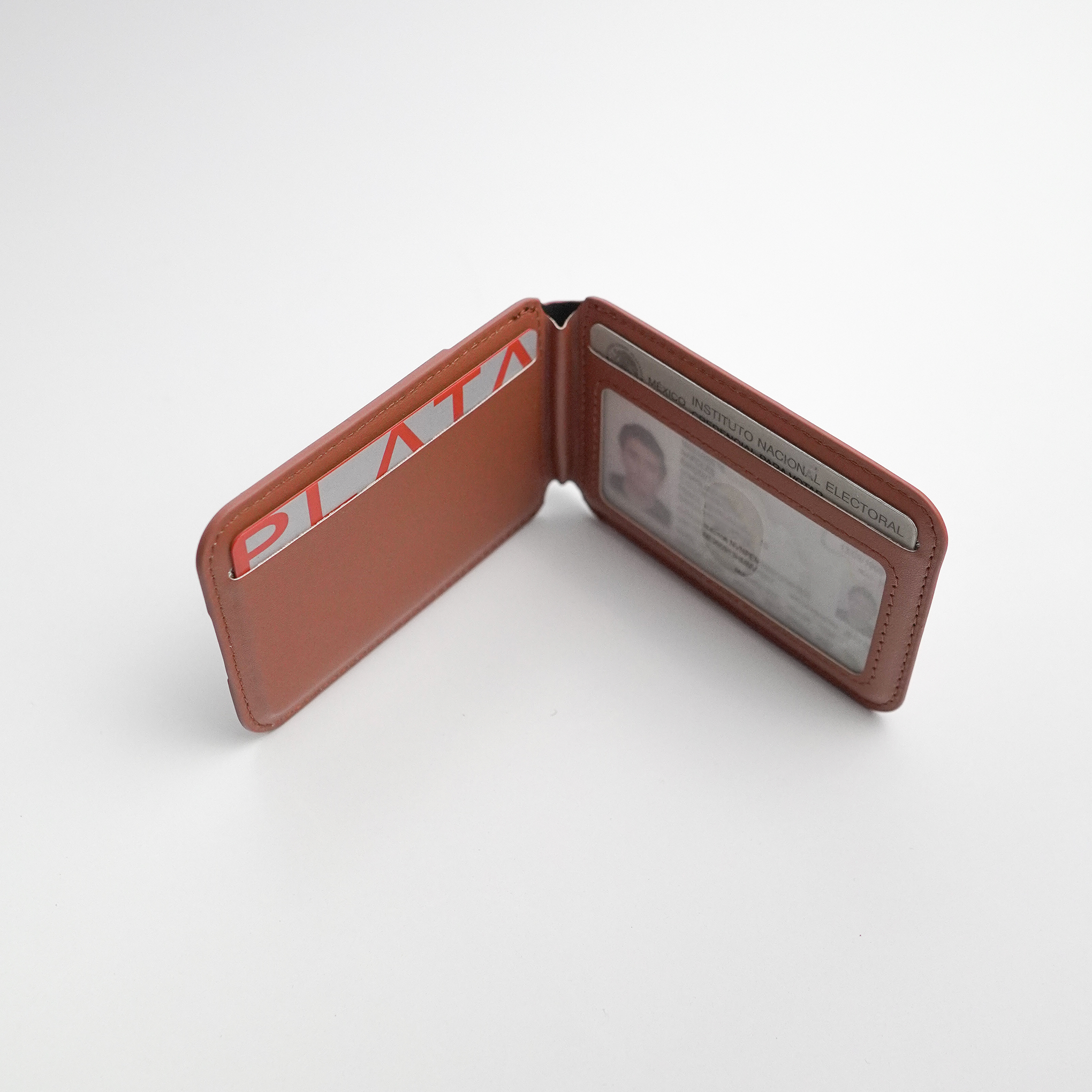 OWNCASE Wallet MagSafe | Carga hasta 6 tarjetas.